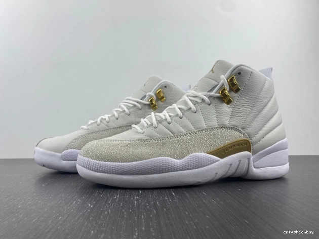 Jordan White OVO Retro 12 873864-102 0719